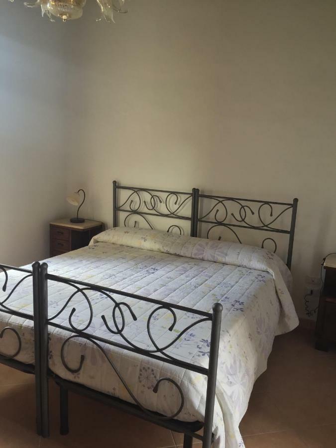 B&B Pozzo Dei Desideri Фишано Экстерьер фото