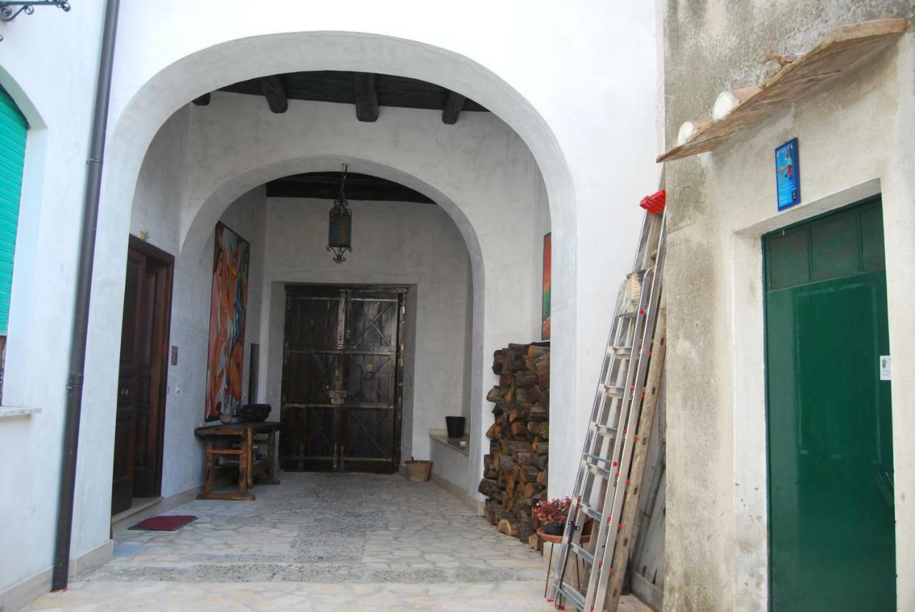 B&B Pozzo Dei Desideri Фишано Экстерьер фото