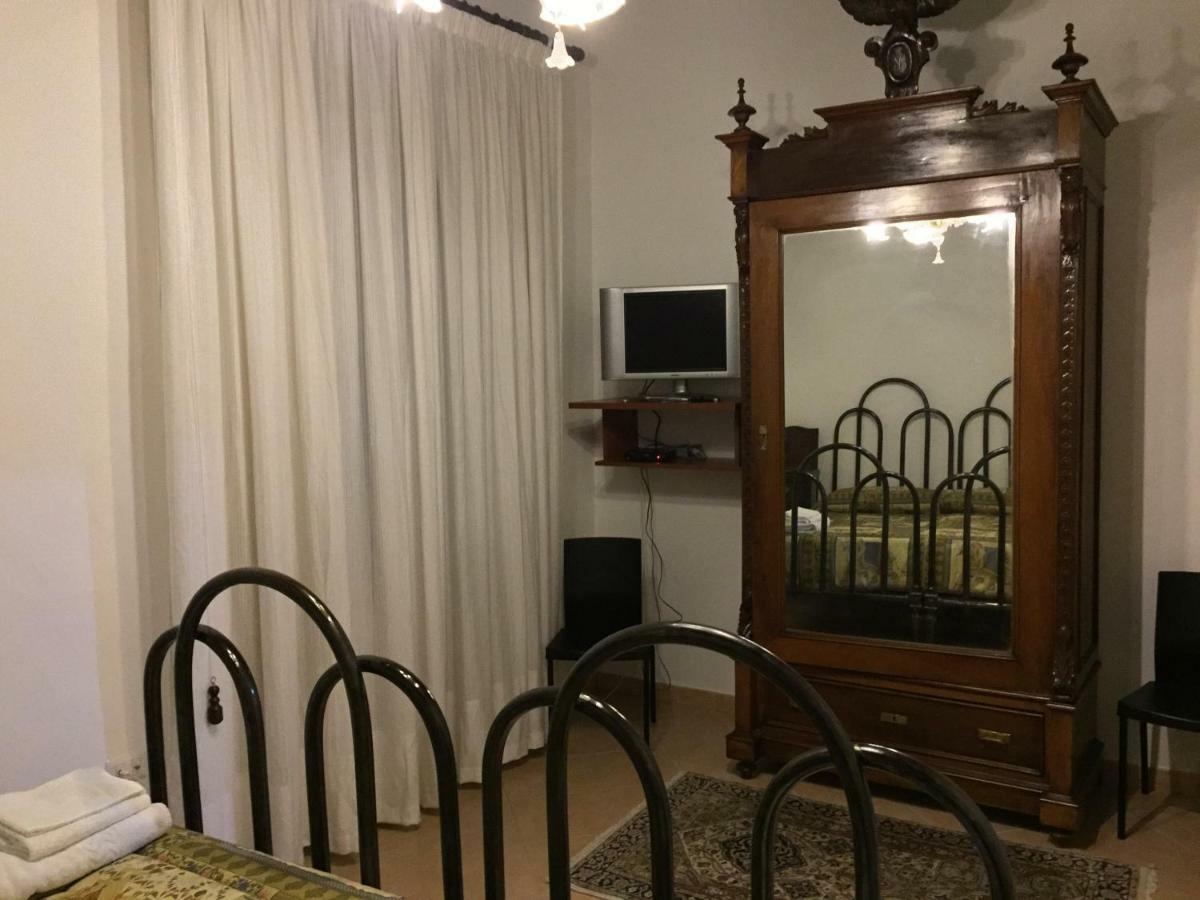 B&B Pozzo Dei Desideri Фишано Экстерьер фото